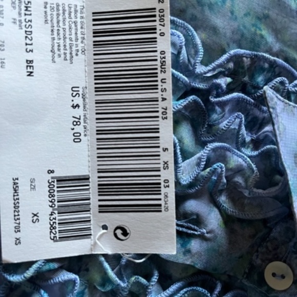 United Colors of Benetton NEW Floral print blouse Size XS - Picture 8 of 8